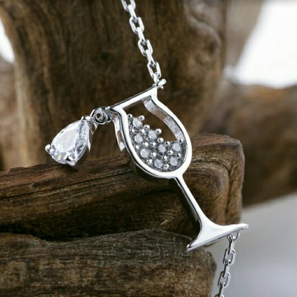 °•○LAST ONE○•° Overflowing Wine Glass Necklace - Picture 2 of 5